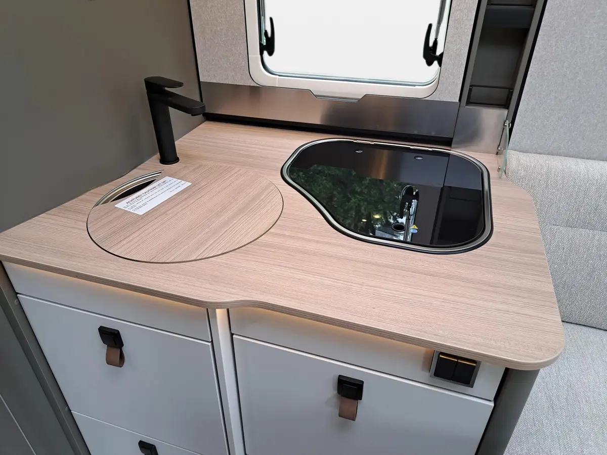 Hymer GT-S 685 Autark Lithium XL, Winterpaket, TV, 5G